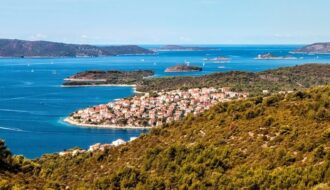 Ciovo Island, Croatia - Apartments SANADER